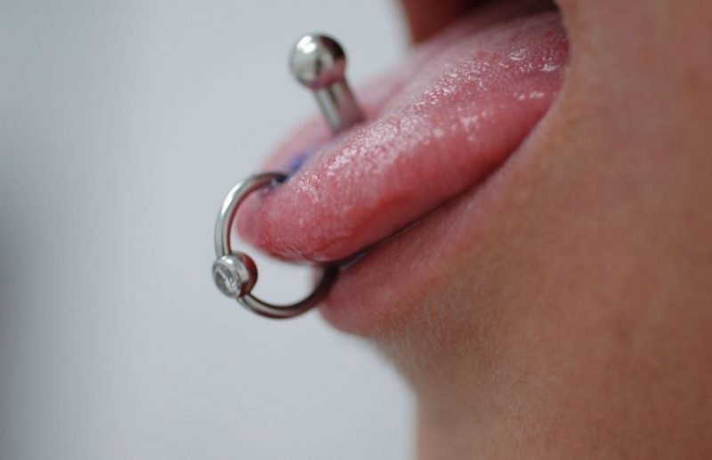 Piercing sulla lingua